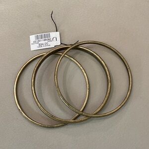 Elegant Gold Bangle Bracelets